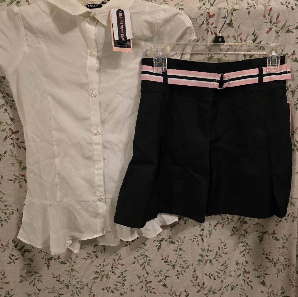 Girls' Lot of 7 Pieces Chaps Uniform - Picture 5 of 16